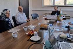 دیدار چهره‌به‌چهره مدیرکل بنیاد شهید کردستان با جامعه ایثارگری در راستای پیگیری و رفع مشکلات