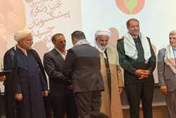 پیشکسوتان دفاع مقدس؛ سندهای زنده ایثار و سفیران انتقال فرهنگ شهادت به نسل نو